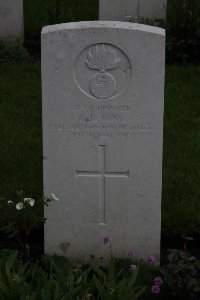 Guards Cemetery Windy Corner Cuinchy - King, C R