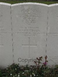 Guards Cemetery Windy Corner Cuinchy - Lightbody, A