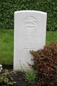 Guards Cemetery Windy Corner Cuinchy - Lockley, G A