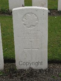 Guards Cemetery Windy Corner Cuinchy - Logeot, A