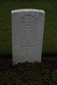 Guards Cemetery Windy Corner Cuinchy - Lucy, H A
