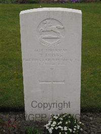 Guards Cemetery Windy Corner Cuinchy - Lyons, T