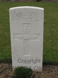 Guards Cemetery Windy Corner Cuinchy - Mahoney, D