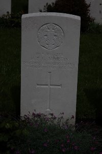 Guards Cemetery Windy Corner Cuinchy - Martin, Henry Frederick George