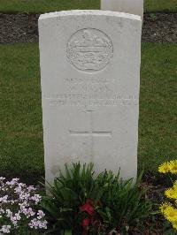 Guards Cemetery Windy Corner Cuinchy - Mason, W