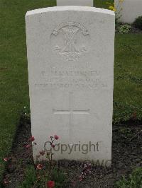 Guards Cemetery Windy Corner Cuinchy - Mawhinney, R