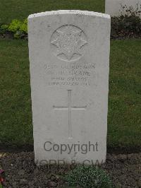 Guards Cemetery Windy Corner Cuinchy - McGrane, W