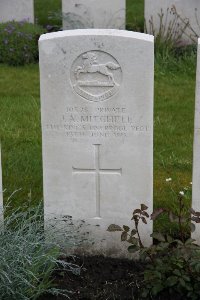 Guards Cemetery Windy Corner Cuinchy - Mitchell, J A