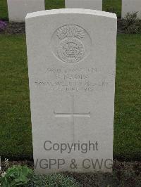 Guards Cemetery Windy Corner Cuinchy - Nadin, B