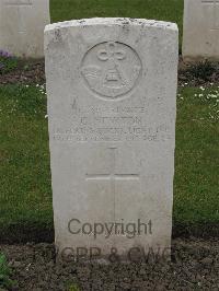Guards Cemetery Windy Corner Cuinchy - Newton, G