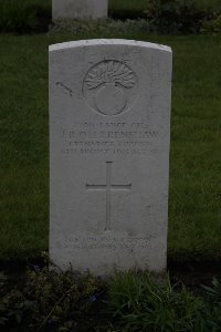 Guards Cemetery Windy Corner Cuinchy - Ollerenshaw, J