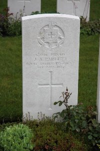 Guards Cemetery Windy Corner Cuinchy - Parlett, J A