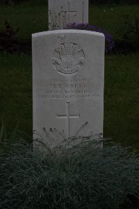 Guards Cemetery Windy Corner Cuinchy - Parry, H E