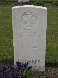 Guards Cemetery Windy Corner Cuinchy - Pearson, F