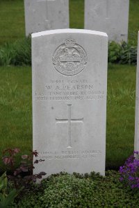 Guards Cemetery Windy Corner Cuinchy - Pearson, W A