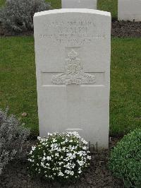 Guards Cemetery Windy Corner Cuinchy - Ralph, J