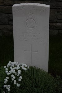 Guards Cemetery Windy Corner Cuinchy - Randall, A F