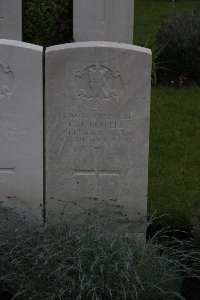 Guards Cemetery Windy Corner Cuinchy - Rowell, C J