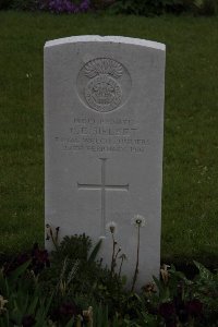 Guards Cemetery Windy Corner Cuinchy - Sifleet, G E