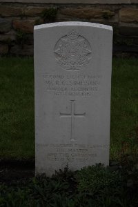 Guards Cemetery Windy Corner Cuinchy - Simpson, William Ronald Carde