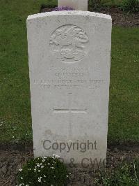 Guards Cemetery Windy Corner Cuinchy - Smith, Harry