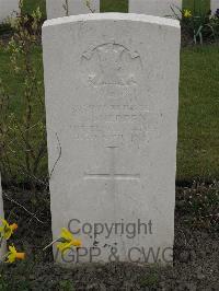 Guards Cemetery Windy Corner Cuinchy - Snedden, John