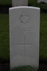 Guards Cemetery Windy Corner Cuinchy - Snode, Henry