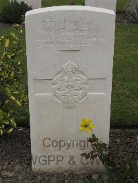 Guards Cemetery Windy Corner Cuinchy - Stephens, W
