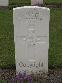 Guards Cemetery Windy Corner Cuinchy - Stevens, C