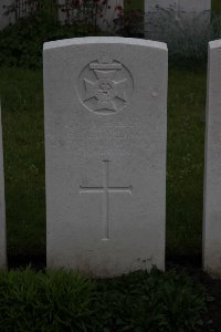 Guards Cemetery Windy Corner Cuinchy - Tarling, E A