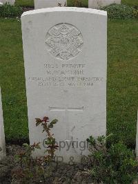 Guards Cemetery Windy Corner Cuinchy - Taylor, B