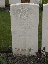 Guards Cemetery Windy Corner Cuinchy - Tough, A