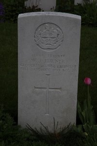 Guards Cemetery Windy Corner Cuinchy - Turner, W J