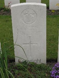 Guards Cemetery Windy Corner Cuinchy - Von, P