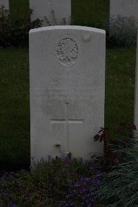 Guards Cemetery Windy Corner Cuinchy - White, Ernest