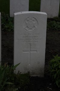 Guards Cemetery Windy Corner Cuinchy - Wood, C H