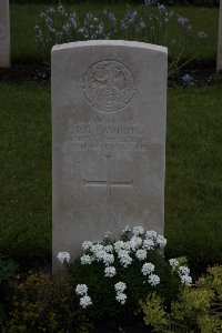 Guards Cemetery Windy Corner Cuinchy - Wright, R F