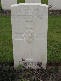 Guards Cemetery Windy Corner Cuinchy - Wynde, G