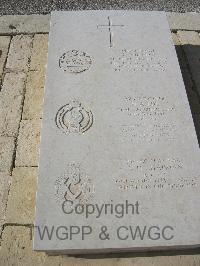 Pembroke Military Cemetery - Chapman, George Henry