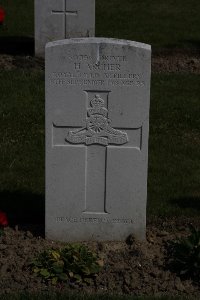 Bertenacre Military Cemetery Fletre - Archer, Herbert