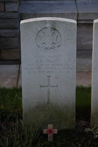 Bertenacre Military Cemetery Fletre - Brett, Frederick George