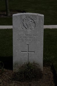 Bertenacre Military Cemetery Fletre - Hughes, Patrick