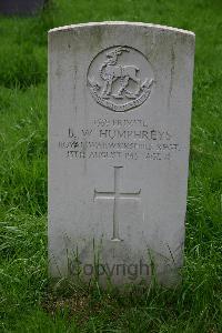 Stoke (St. Michael) Churchyard - Humphreys, Bert William