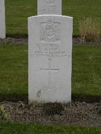 Wulverghem-Lindenhoek Road Military Cemetery - Amps, Donald William