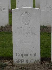 Wulverghem-Lindenhoek Road Military Cemetery - Brady, R