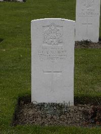 Wulverghem-Lindenhoek Road Military Cemetery - Brushett, G H