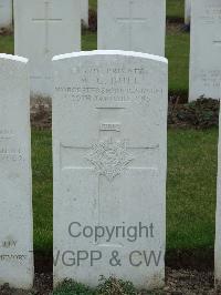 Wulverghem-Lindenhoek Road Military Cemetery - Bull, W G