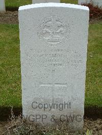 Wulverghem-Lindenhoek Road Military Cemetery - Cockshoot, G
