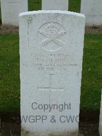 Wulverghem-Lindenhoek Road Military Cemetery - Connor, J