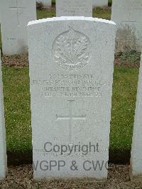 Wulverghem-Lindenhoek Road Military Cemetery - Douglas, J. Bryson